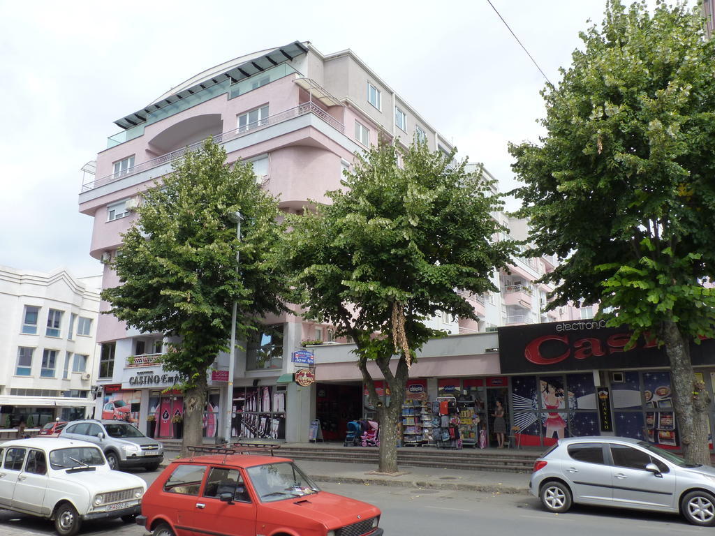 Adeona Apartments Ohrid Buitenkant foto